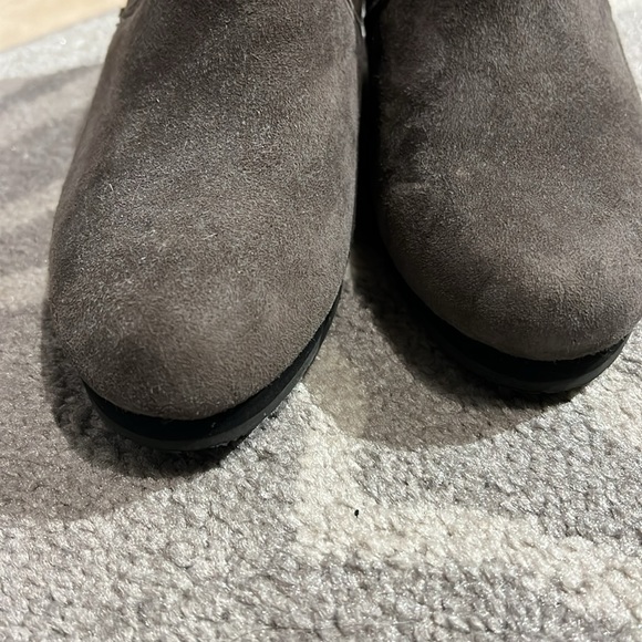 Earthies gray wedge bootie - Picture 4 of 5